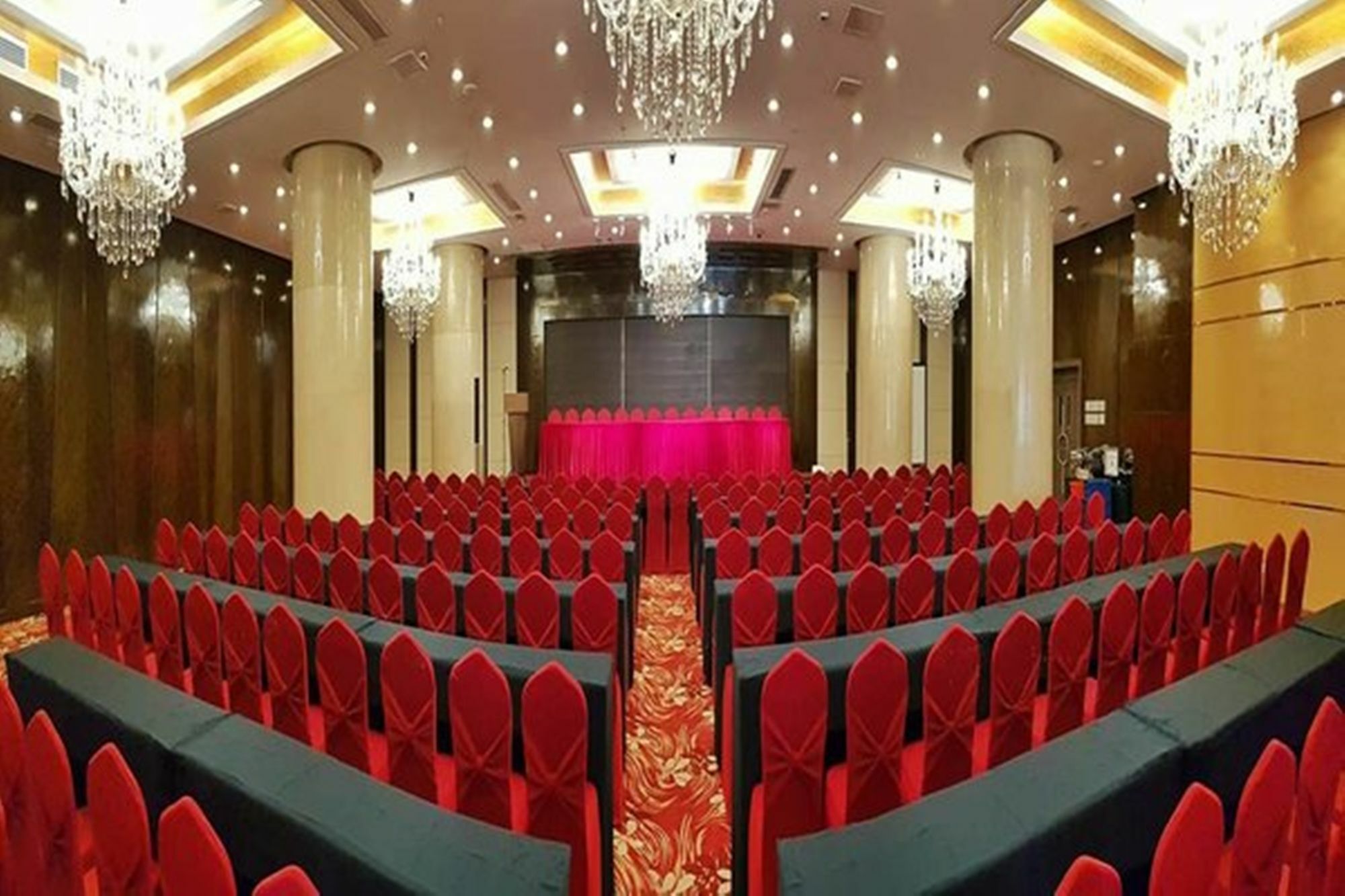 Swiss-Belhotel Blulane Manila Zewnętrze zdjęcie